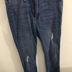 Hollister jeans